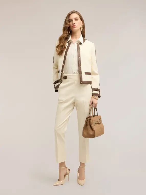 Giacca in bouclé con profili a contrasto Donna, Beige miniatura 3
