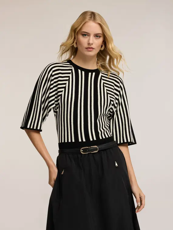 Maglia a righe con maniche corte Donna, Nero miniatura 3