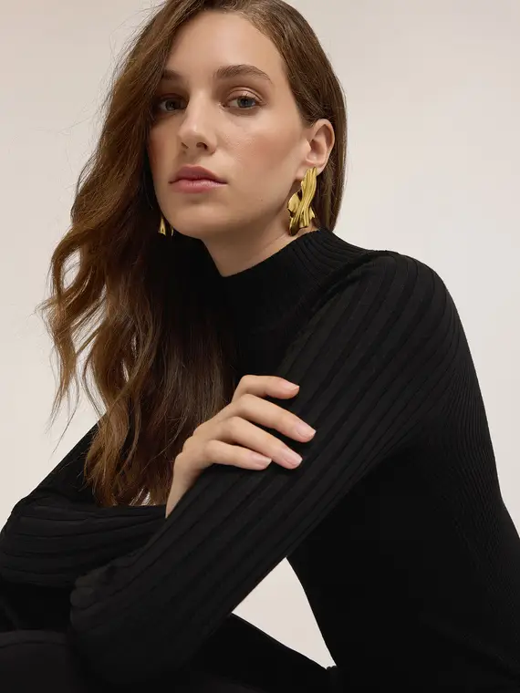 Maglia dolcevita a coste fitted Donna, Nero