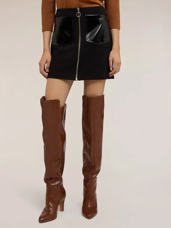 Minigonna con tasche in vernice Donna, Nero miniatura 3