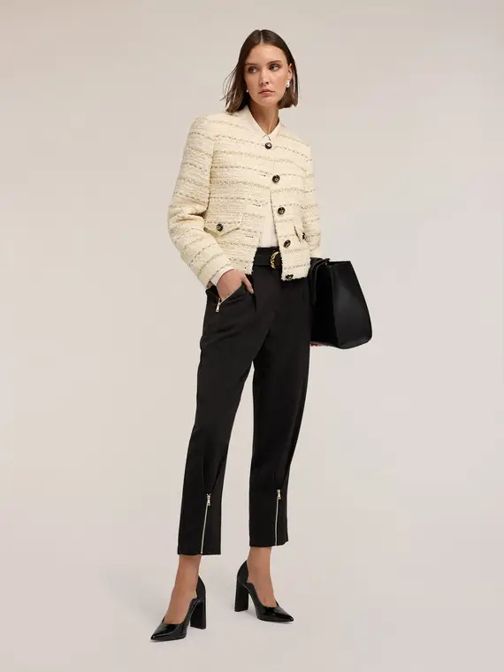 Pantaloni carrot con zip al fondo Donna, Nero