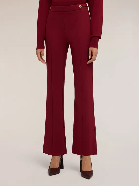 Pantaloni flare con motivo occhielli Donna, Bordeaux