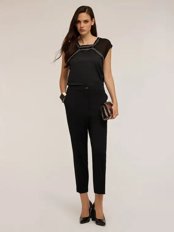 Pantaloni regular in tessuto crêpe Donna, Nero