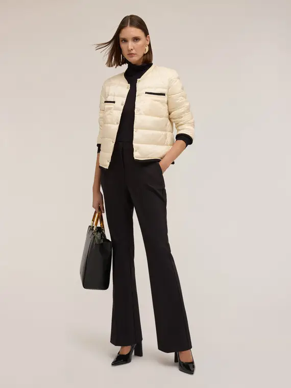 Piumino imbottito con bordi a contrasto Donna, Beige miniatura 3