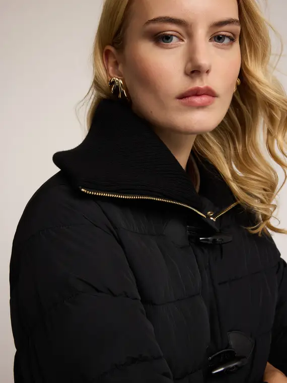 Piumino trapuntato con alamari Donna, Nero miniatura 3