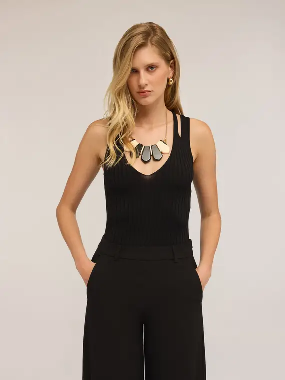 Top in maglia con cut-out Donna, Nero