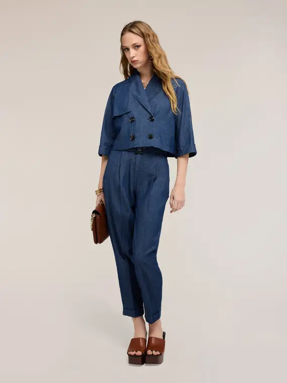 Trench doppiopetto corto in chambray Donna