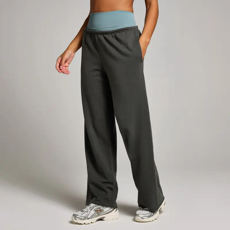 Pantaloni da jogging a taglio dritto e vita media MP Tempo da donna - Grigio notte