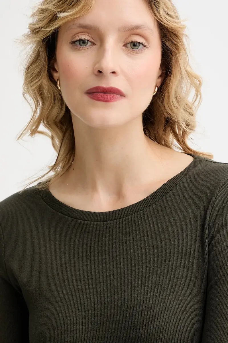 camicia a maniche lunghe MUUV. x Answear colore verde miniatura 4