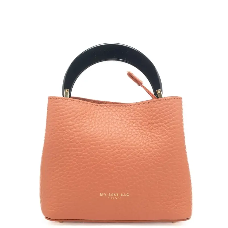 borsa a mano piccola da donna in vera pelle martellata con manico rigido a contrasto colore corallo