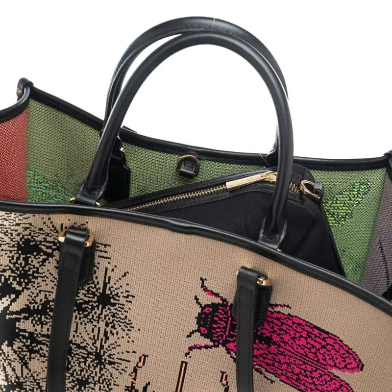 shopping bag da donna in vera pelle e tessuto intrecciato a fantasia con farfalle e insetti microcosmo miniatura 2