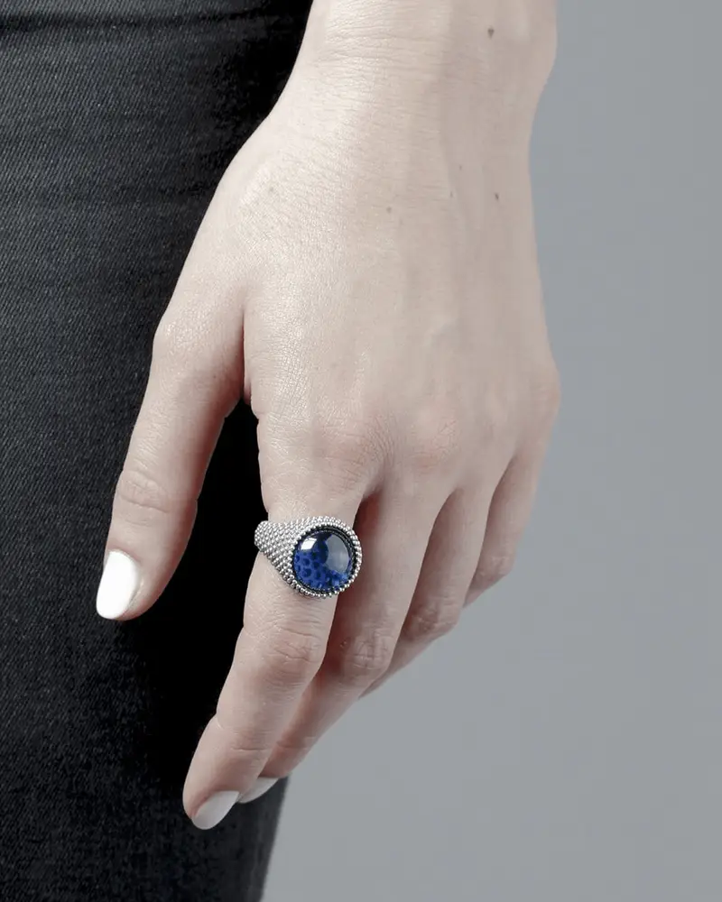 Anello Chevalier Tondo Puntinato Con Pietra Personalizzabile miniatura 2