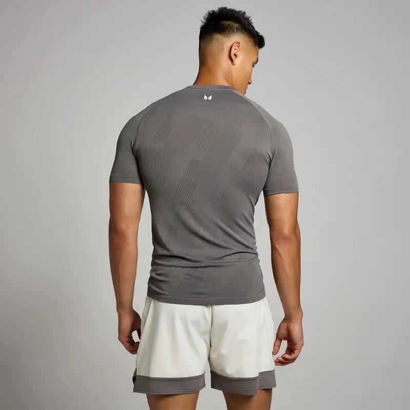 Maglia senza cuciture con grafica Pillar MP Tempo da uomo - Tartufo scuro Grigio miniatura 2