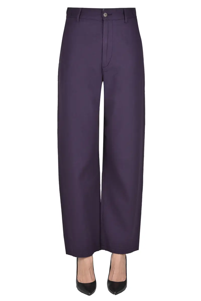 Pantaloni gamba ampia