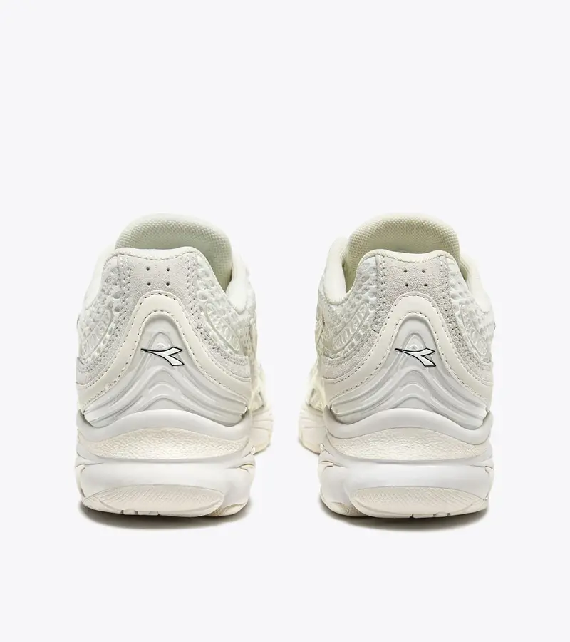 Mythos propulsion 280 scarab miniatura 2