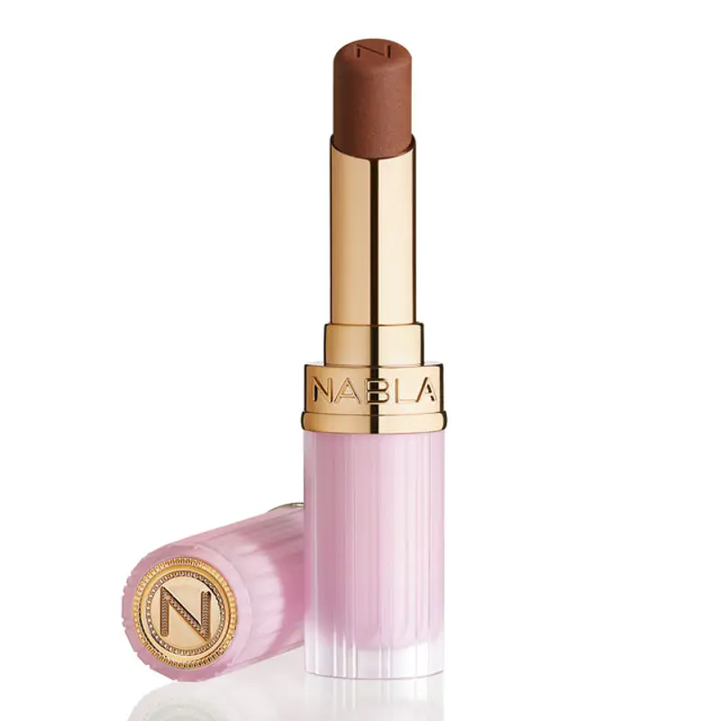 Nabla Beyond Blurry Lipstick Saint
