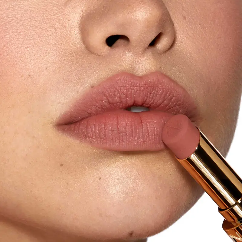 Labbra Beyond Blurry Lipstick Divinize - Rossetti miniatura 2