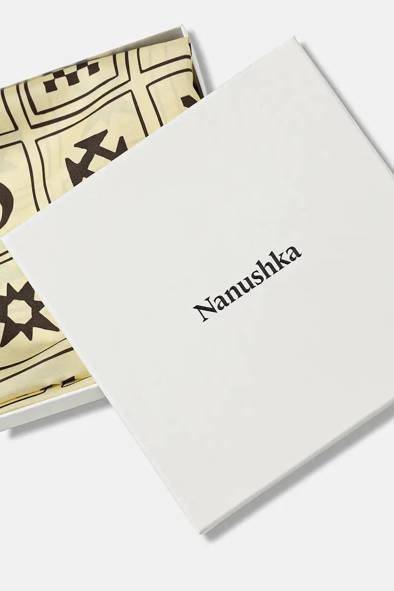 scialle in seta colore beige NU24CRSC03011 miniatura 3