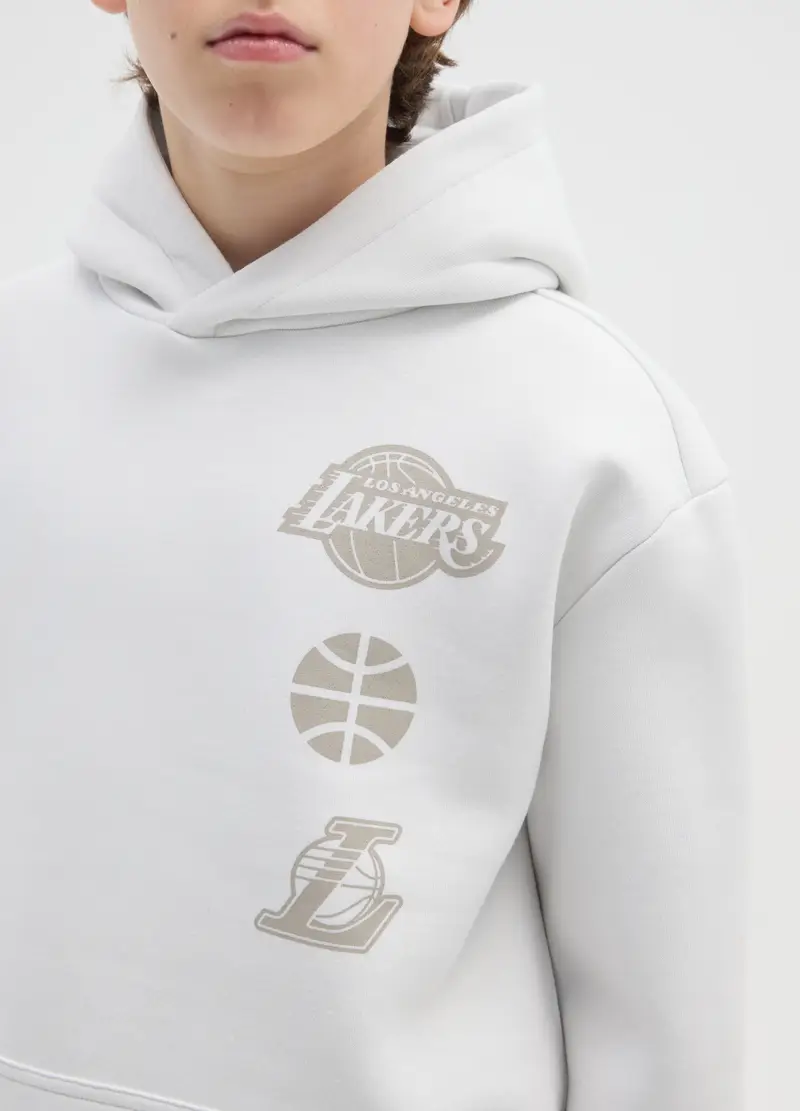 NBA Felpa Da Bambino In Misto Cotone Bianco Regular Fit Los Angeles Lakers miniatura 3