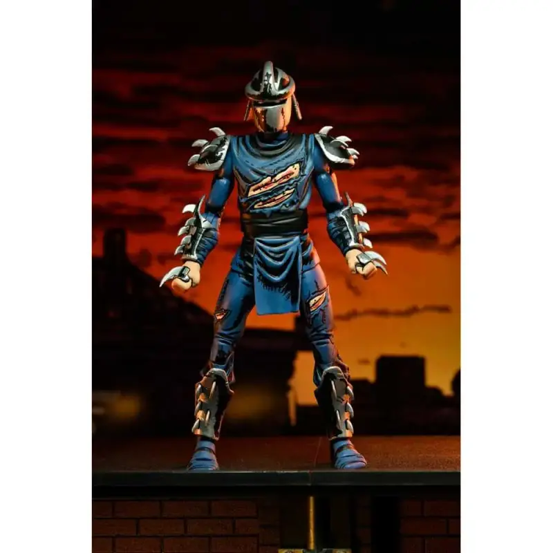 Statuetta da collezione NECA Tortues Ninja (Mirage Comics) Battle Damaged Shredder