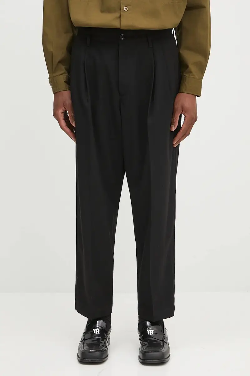 pantaloni Two Tuck Pants uomo colore nero 242SPNH.PTM07