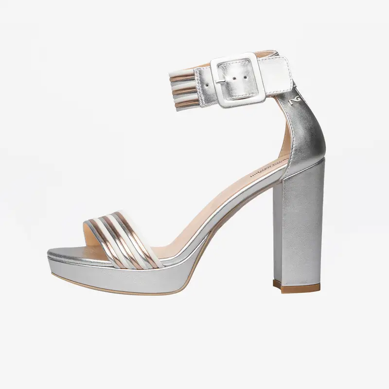 NeroGiardini Outlet Sandali Donna in Pelle - Argento