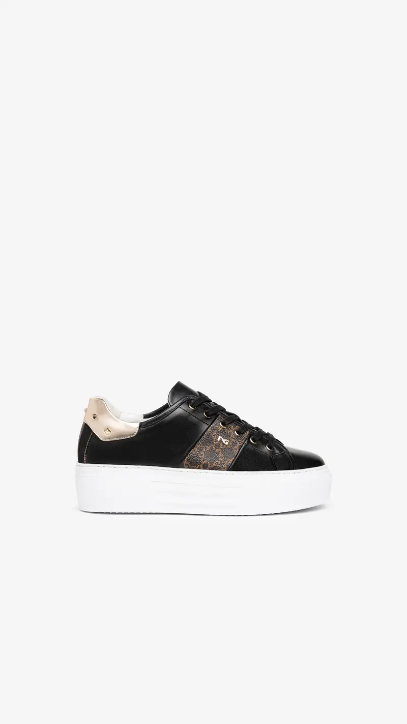 Outlet Sneakers Donna in Pelle - Nero