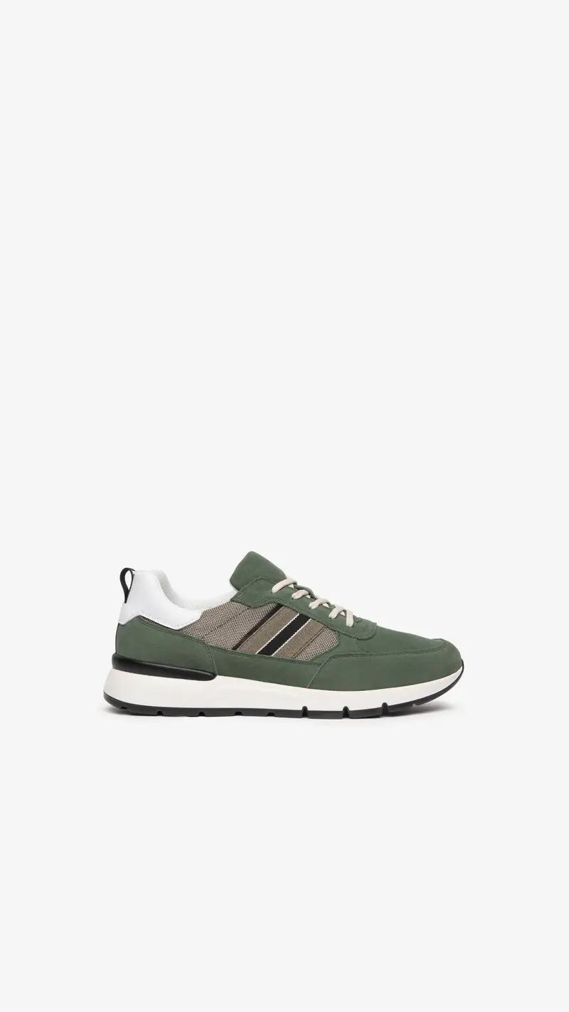 NeroGiardini Outlet Sneakers Uomo in Camoscio, Pelle e Tela - Verde