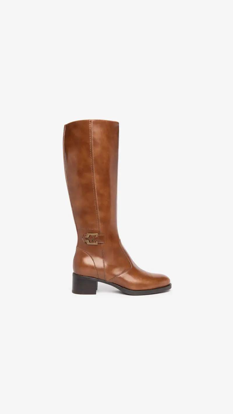 Outlet Stivali Donna in Pelle - Marrone