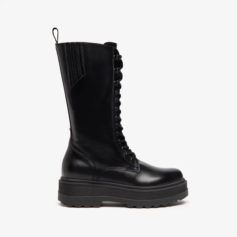 Outlet Stivali Donna in Pelle - Nero