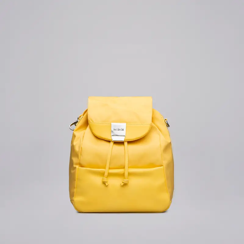 NeroGiardini Outlet Zainetto da Donna in Materiale Tecnico - Giallo