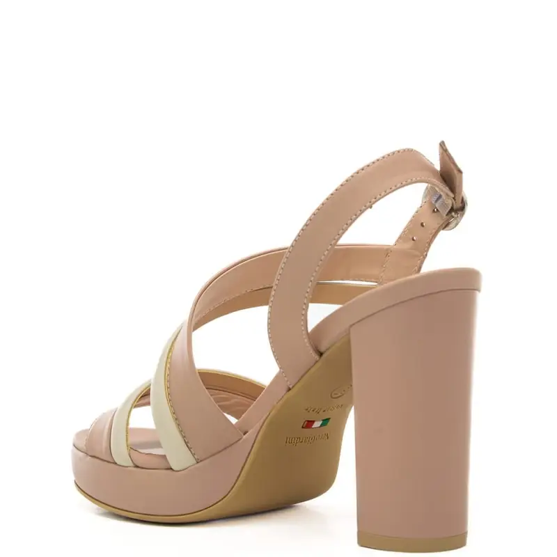 Nerogiardini sandali alti da donna con fascette anteriori incrociate a contrasto e logo monogram nude miniatura 3