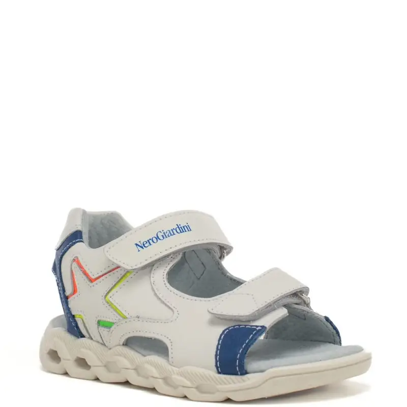 Nerogiardini sandali da bimbo con chiusura a doppio strappo in velcro con stella multicolor in pelle bianca miniatura 2