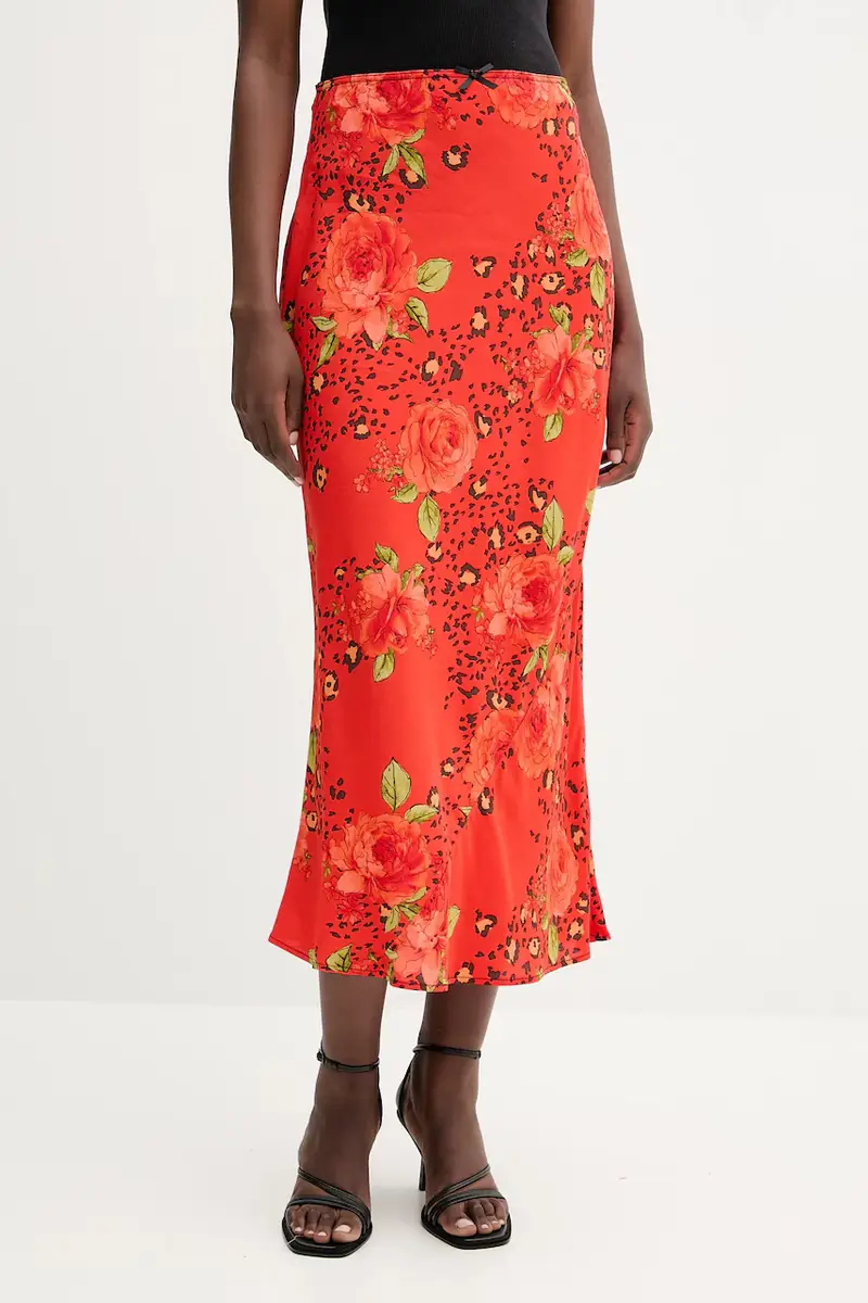 gonna colore rosso NFDSK761