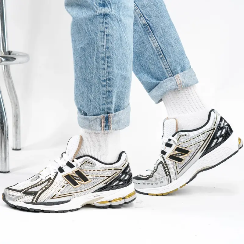 New Balance 1906 Bianco Nero Oro - 40.5