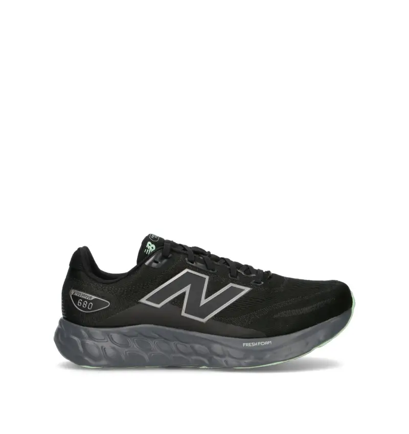 680 Scarpa running donna nera Vario