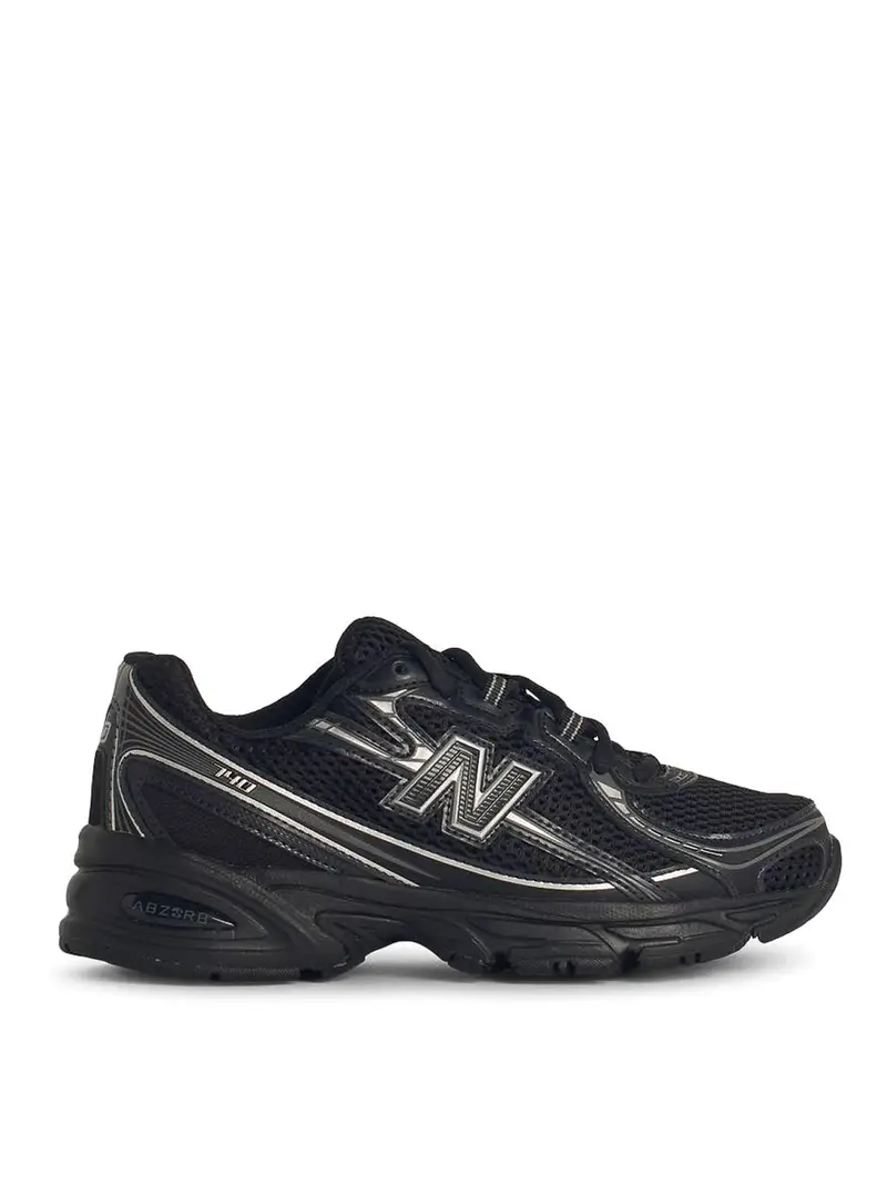 740 sneaker a maglie nere Nero