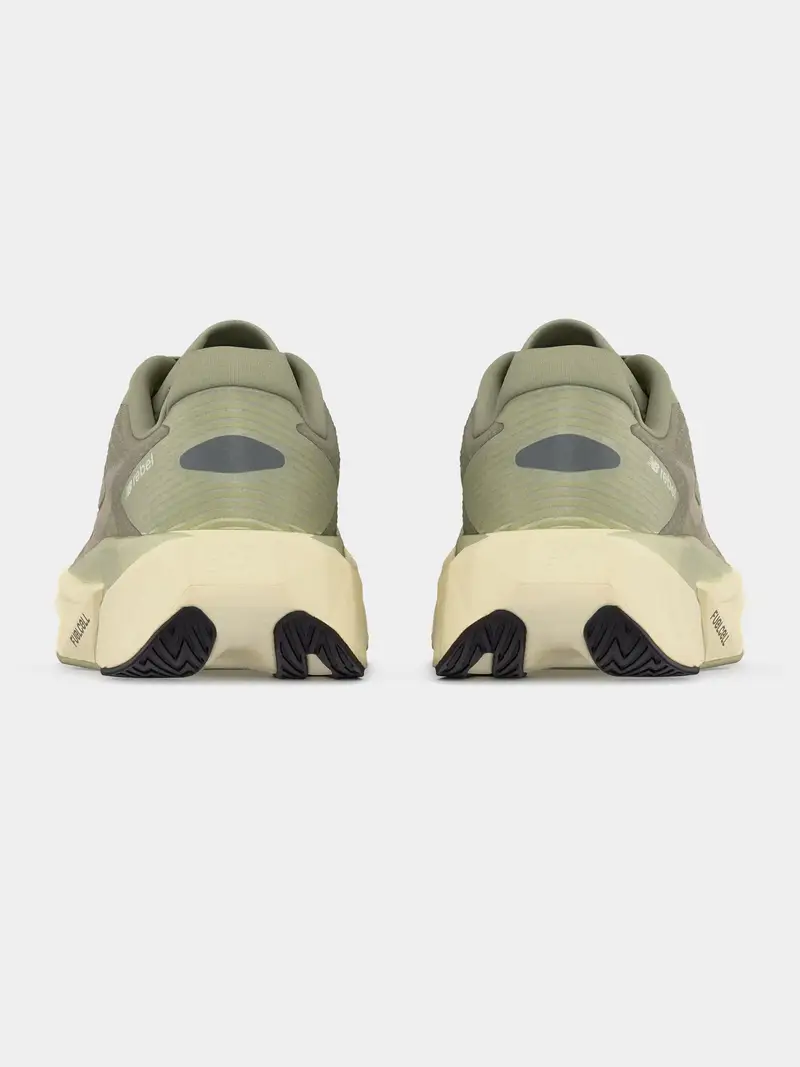 Scarpa da corsa Rebel v5 verde pastello miniatura 3