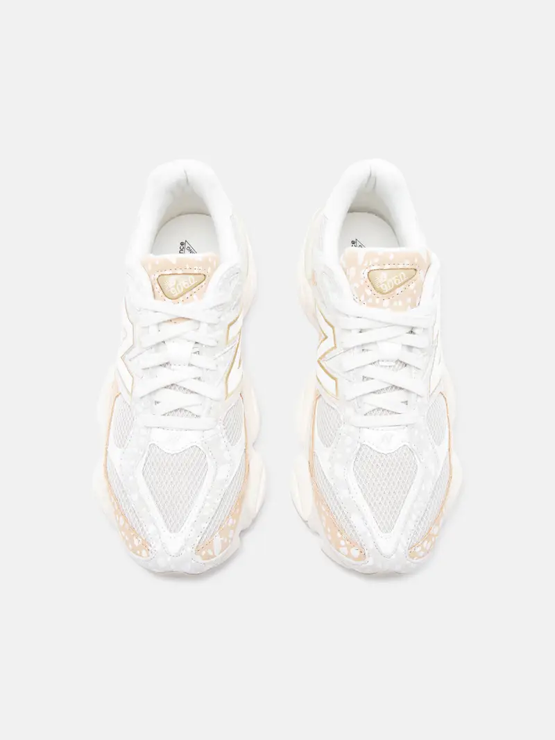 Sneaker bassa 9060 marrone chiaro / bianco / offwhite miniatura 3