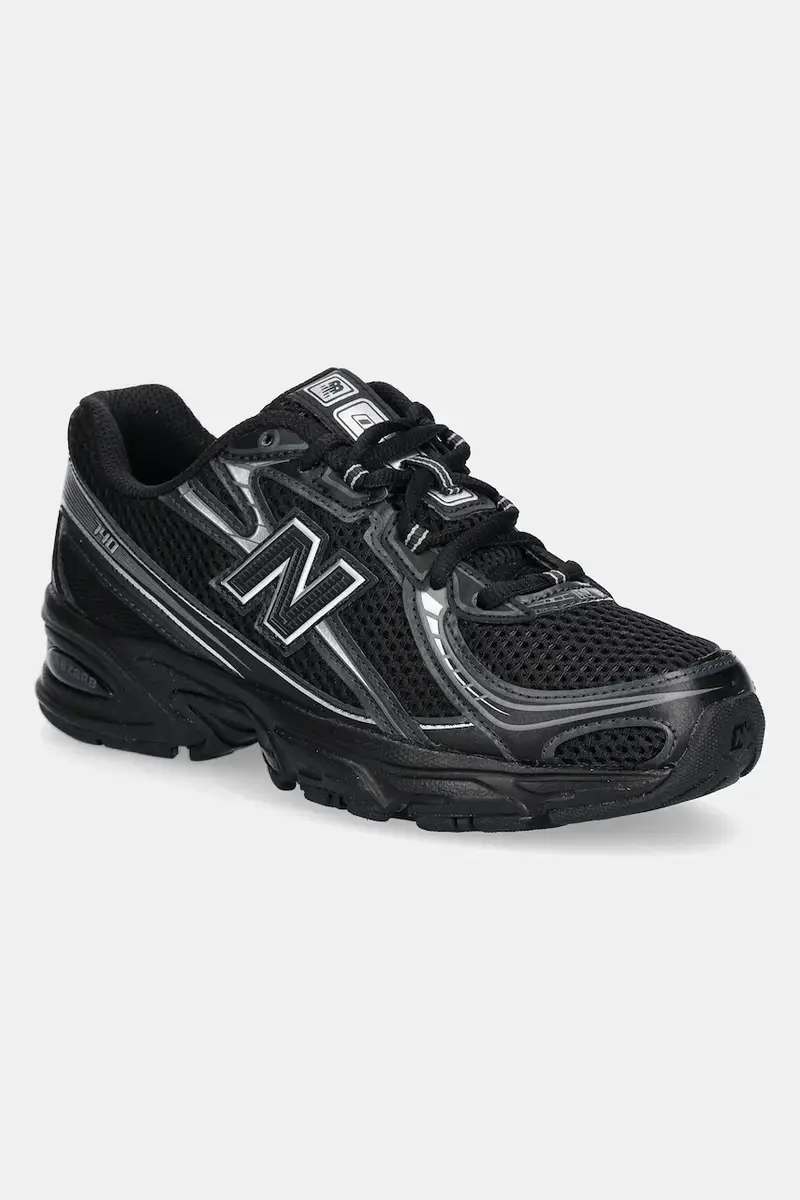 sneakers 740 colore nero U740BM2
