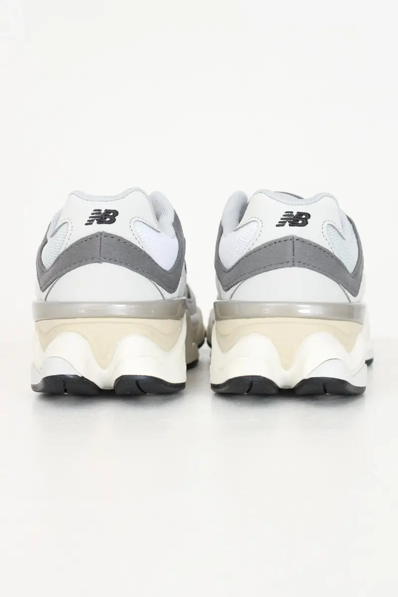 New Balance Sneakers 9060 grigie da donna miniatura 2