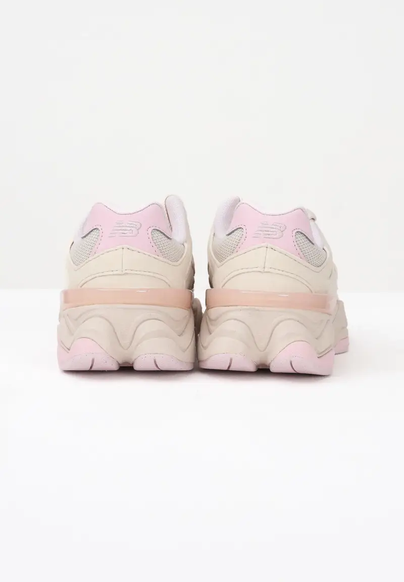 Sneakers 9060 Lace panna e rosa da bambina miniatura 2