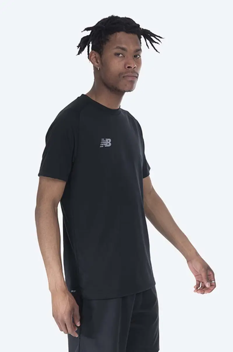 New Balance T-shirt Uomo Nero 3121810