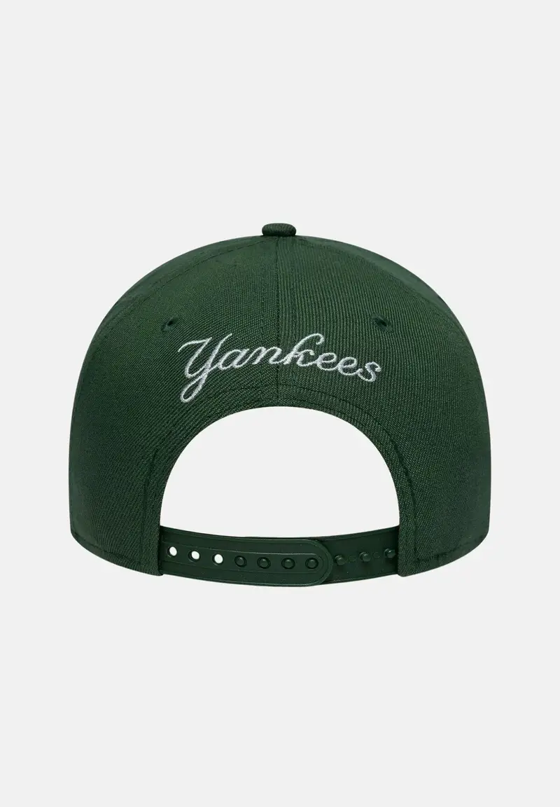 60771813 miniatura 2