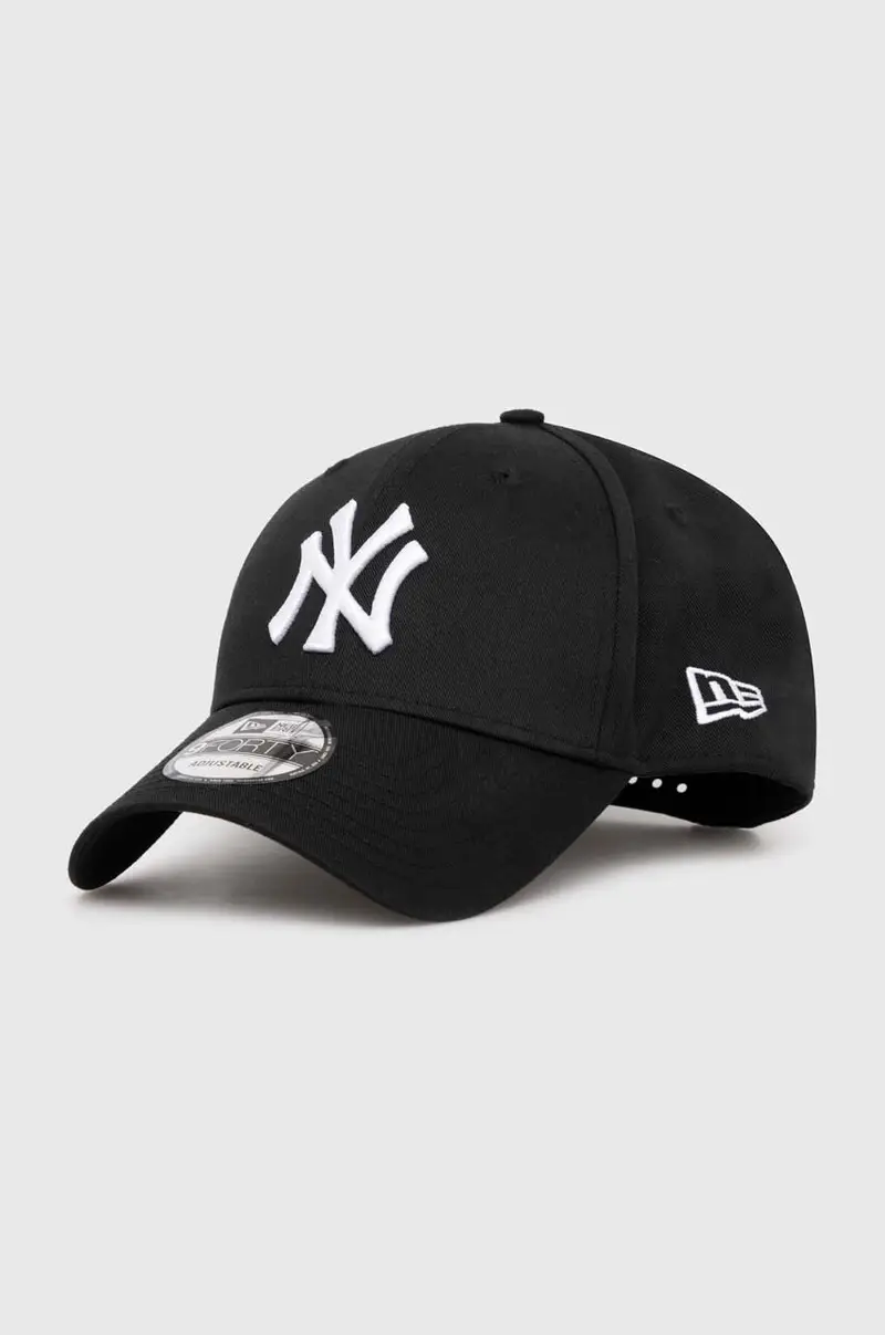 berretto da baseball PATCH 940 NEW YORK YANKEES colore nero con applicazione 60422512