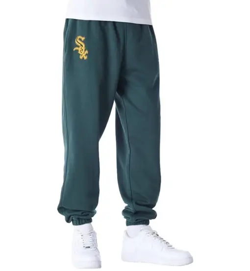 League Essentials M - pantaloni lunghi - uomo Green