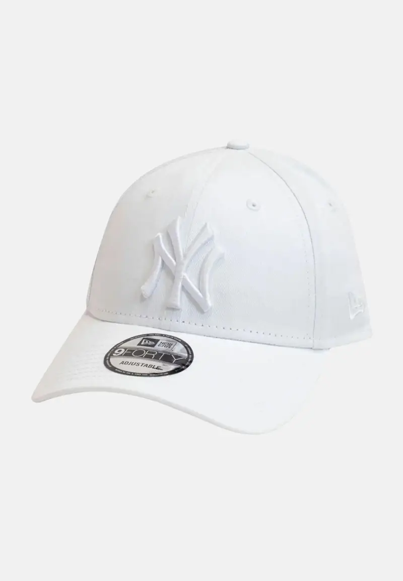 Cappello con visiera 9FORTY New York Yankees League Essential bianco per uomo e donna