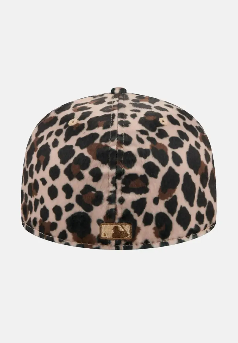 Cappello con visiera Animal Print 59Fifty New York Yankees beige per uomo e donna miniatura 2