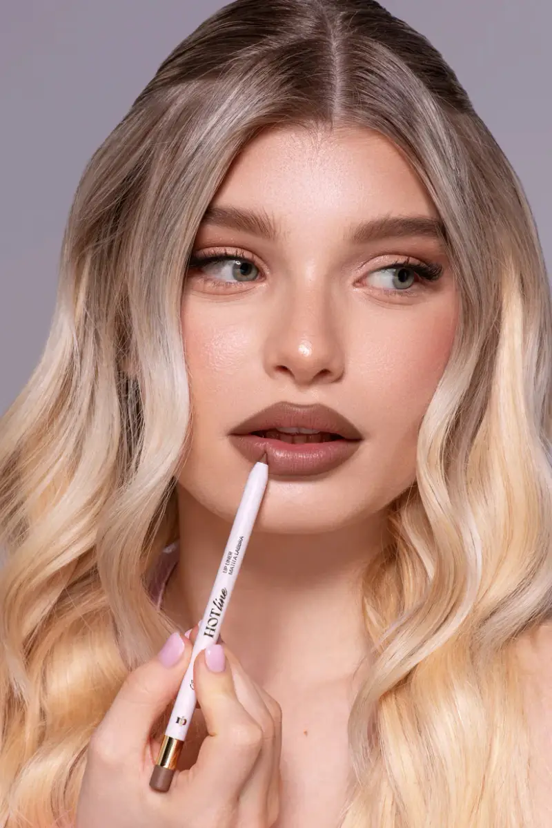 Labbra Hotline 03 Cold Text - Matita labbra miniatura 2