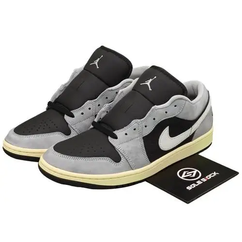 Nike Sneakers Uomo Grigio Fumo Chiaro e Off Noir